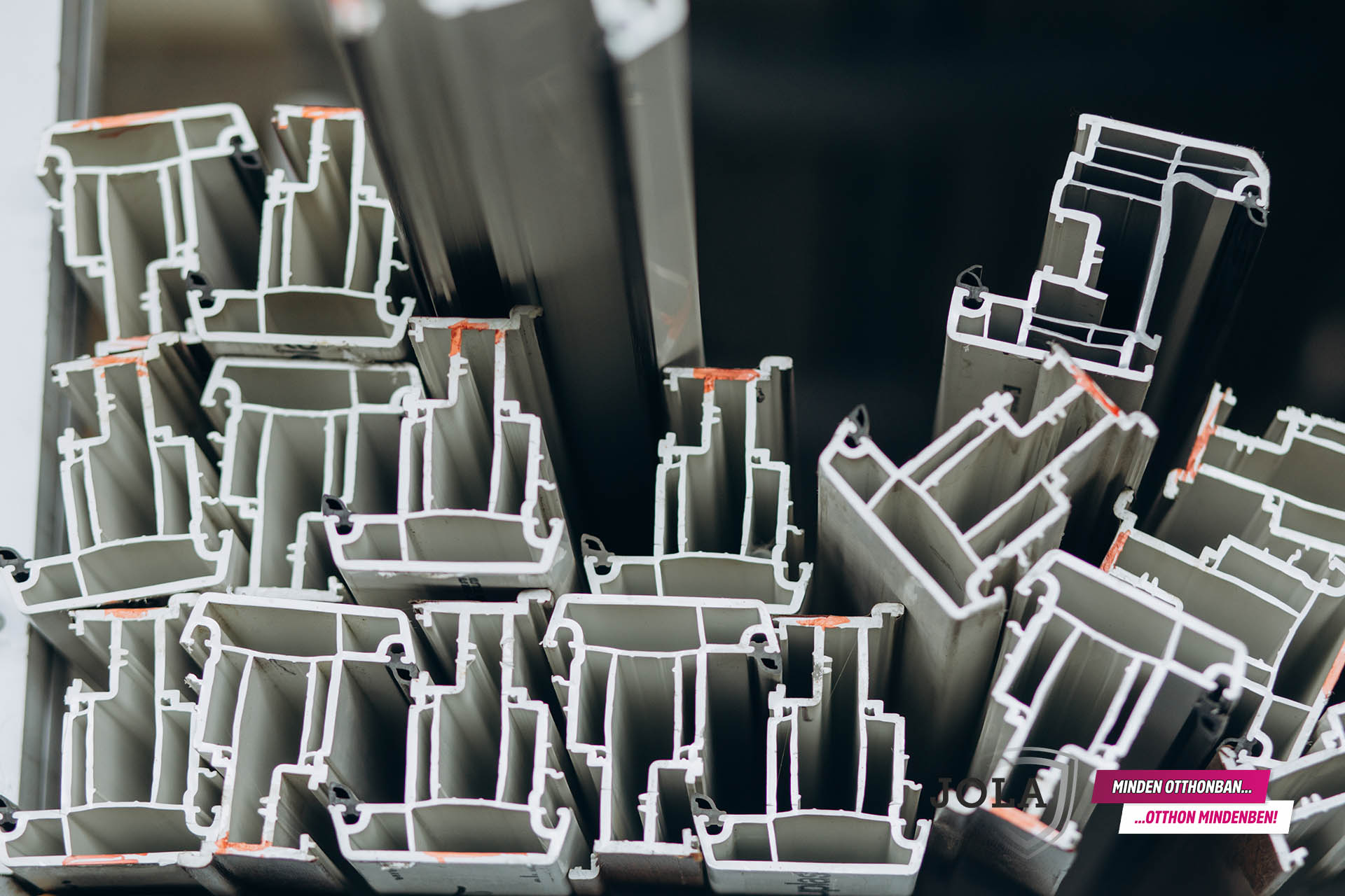 Műanyag profilok - Hő és hangszigetelés