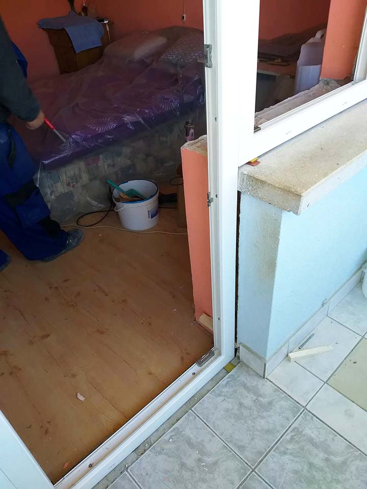 Ablakbeépítés - a nyílászáró hézagolása