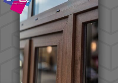 Jola Paks | Referencia