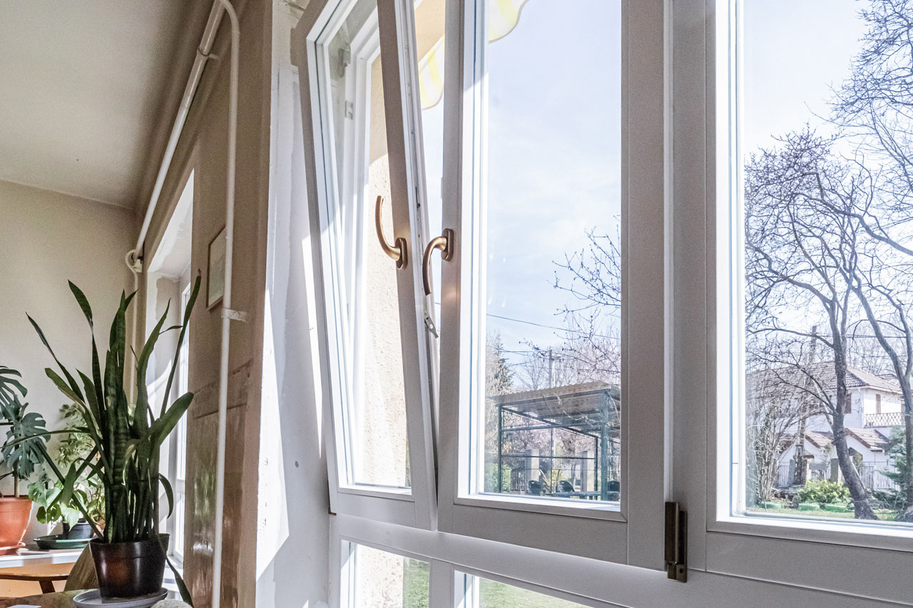 Ablak nyitásirányok