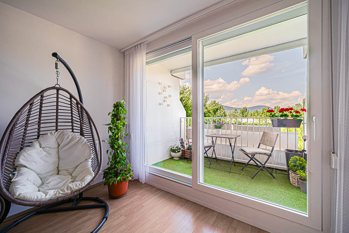 Smoovio tolószerkezetű erkélyajtók