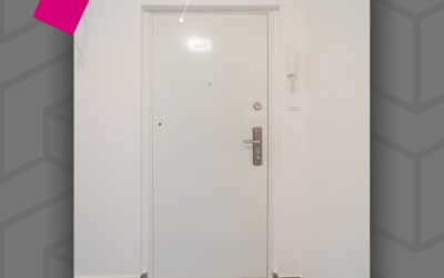 HiSec Modern lépcsőházi bejárati ajtó – székesfehárvári munkánk